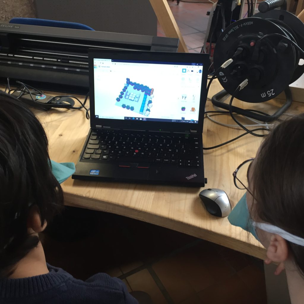 fablab la verrriere diderot programmation jeu video enfants ecole 01
