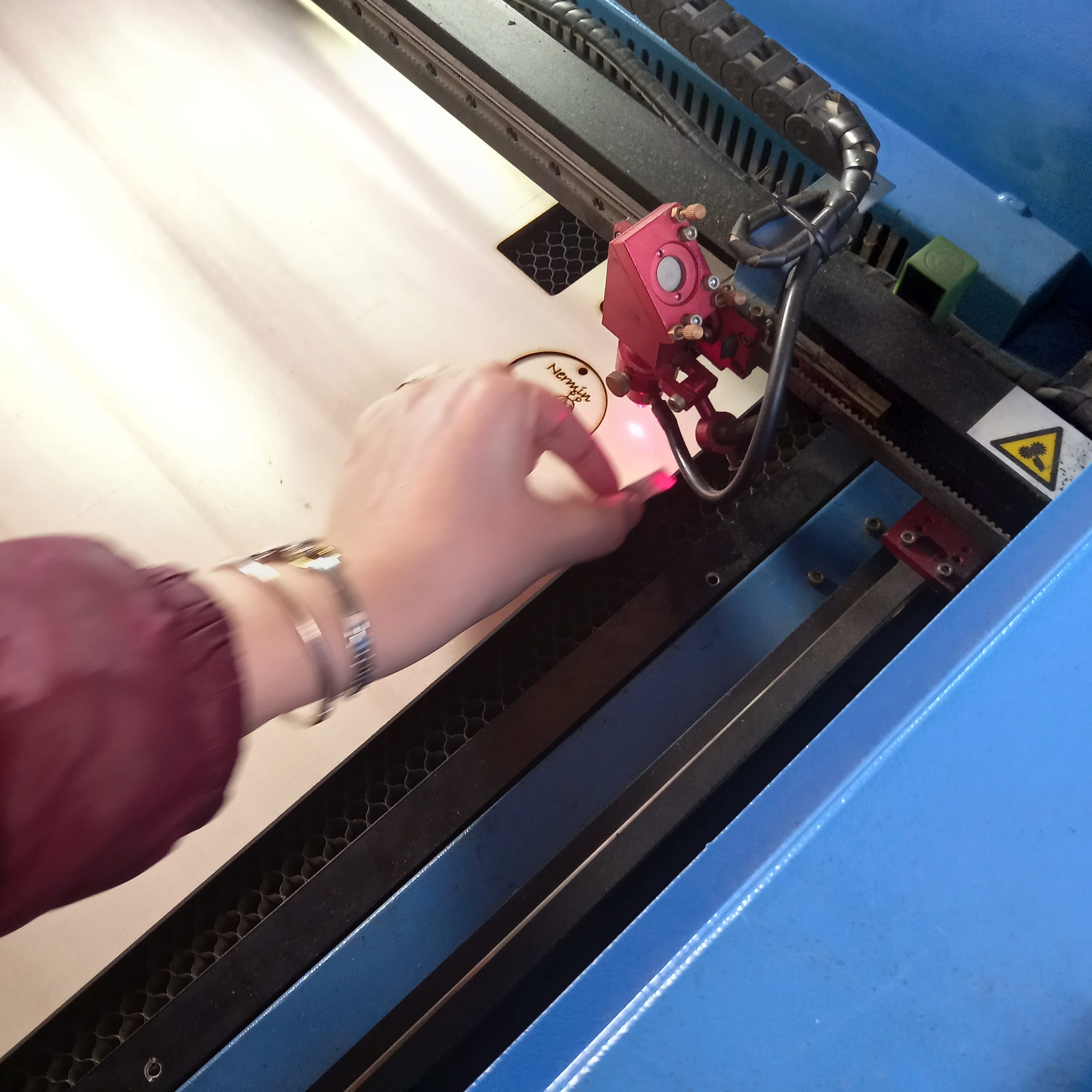fablab la verriere initiation decoupeuse laser