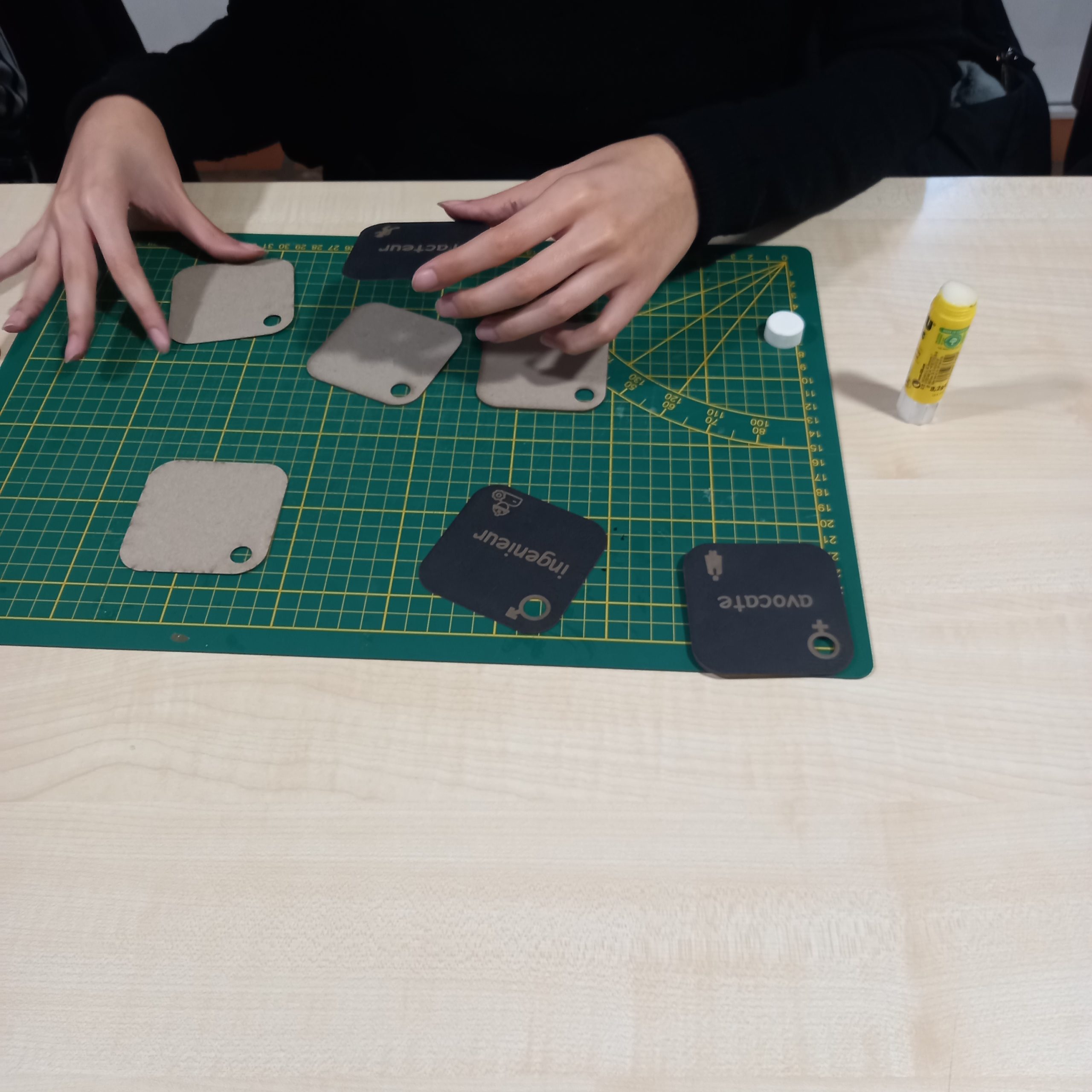 fablab la verriere jeu memory metier 03
