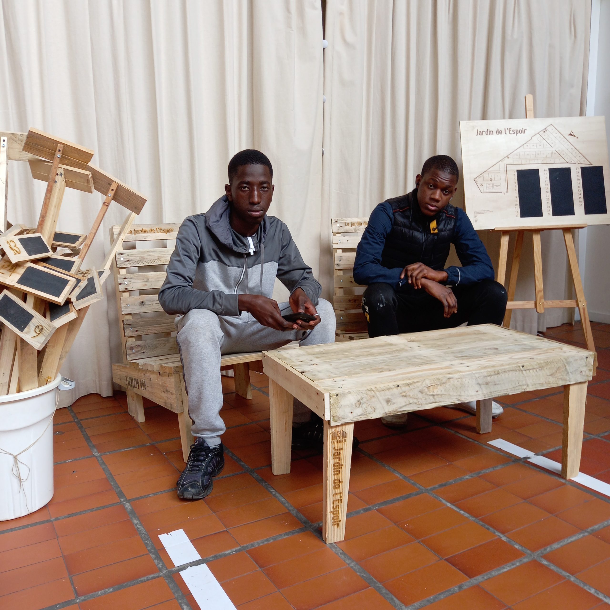 fablab la verriere mobilier palette plan gravure laser