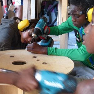 activites-enfants-bricolage-stages-vacances